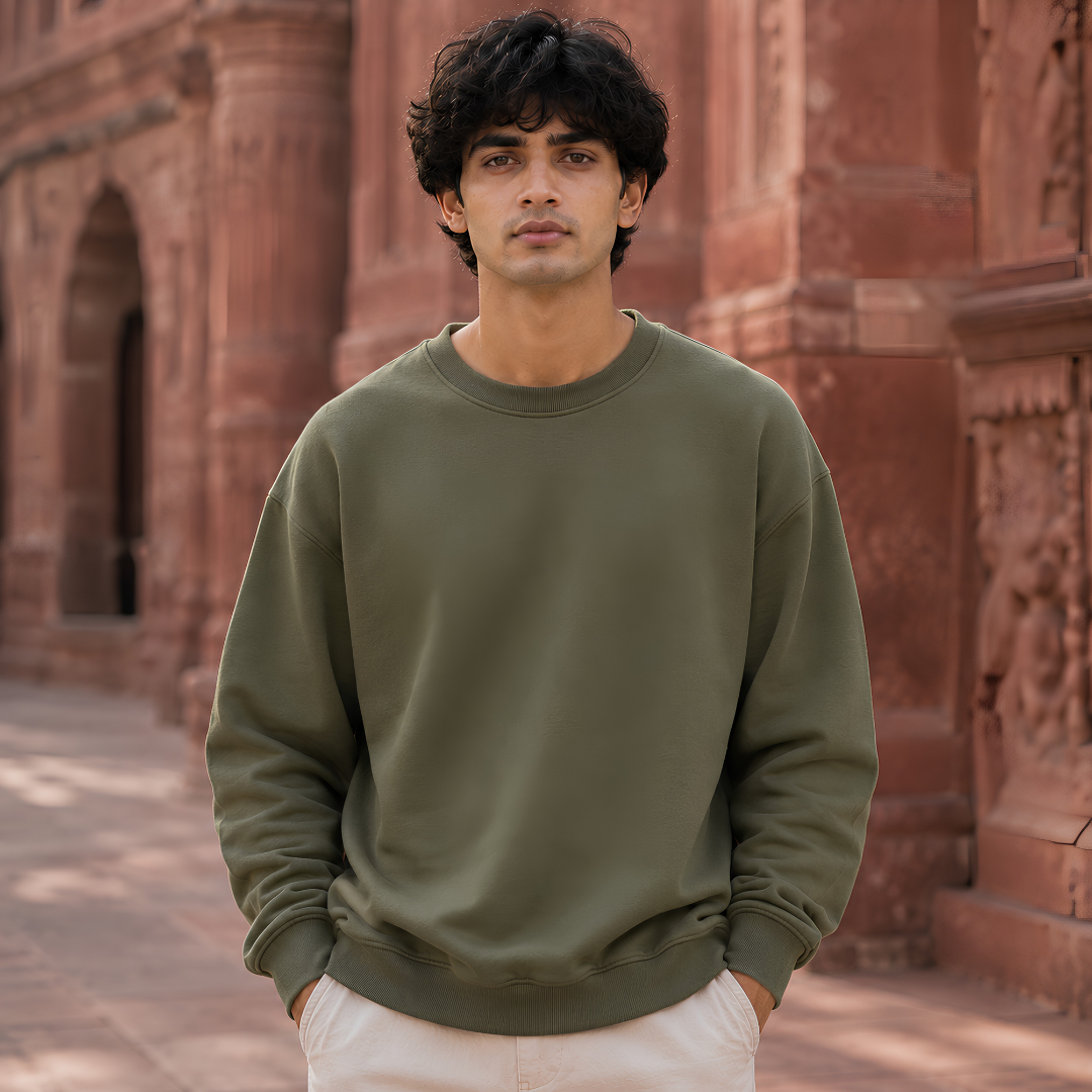 SWEATSHIRT